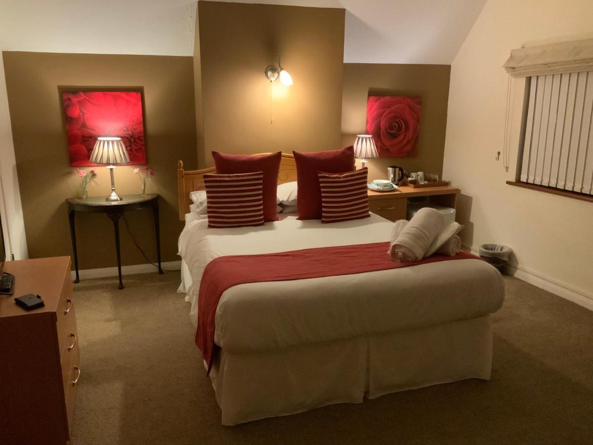 The Bridge Guest House Coltishall Eksteriør bilde